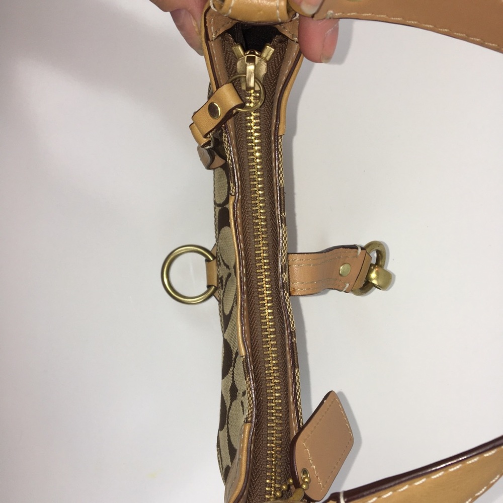 Coach Small Jacquard Signature Bag W/Gold Hardware - Picture 5 of 8